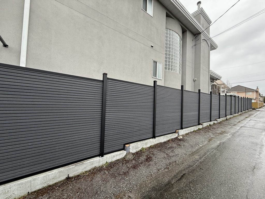 composite vs vinyl vs wood fence Vancouver
