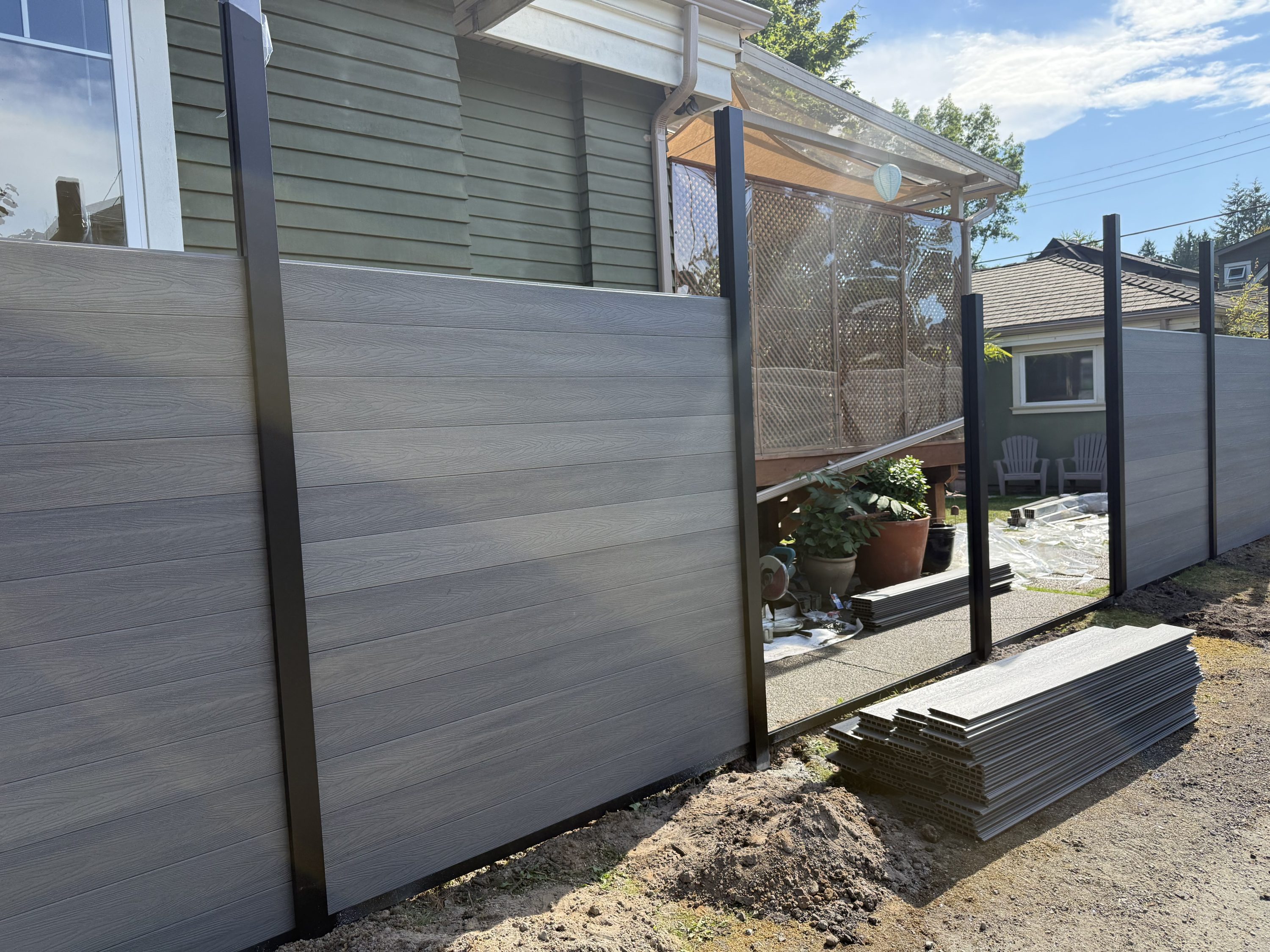 how many composite fence panels do I need